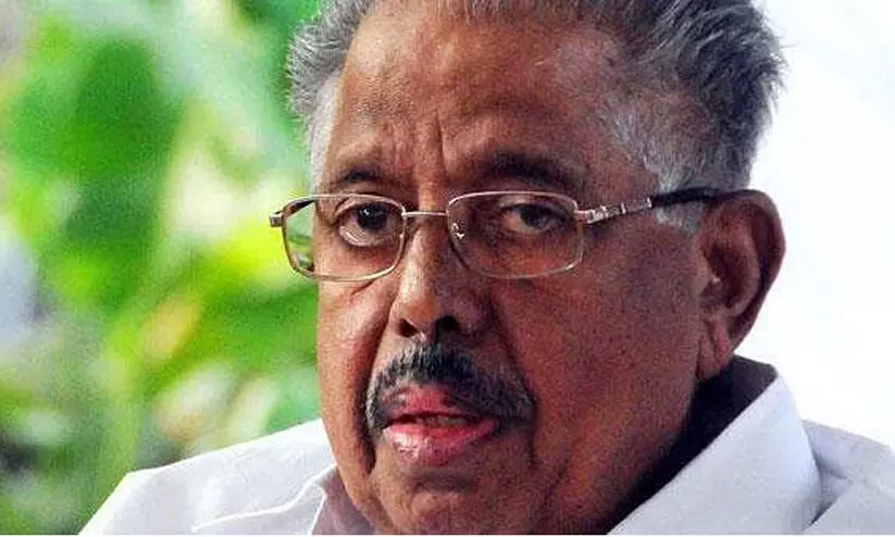 നിയമസഭാംഗമല്ലാതെ എൽ.ഡി.എഫ് മന്ത്രിയായ ആര്യാടൻ