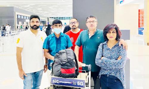 ദു​രി​ത​ങ്ങ​ൾ​ക്കൊ​ടു​വി​ൽ ക​റു​പ്പു​സ്വാ​മി നാ​ട​ണ​ഞ്ഞു