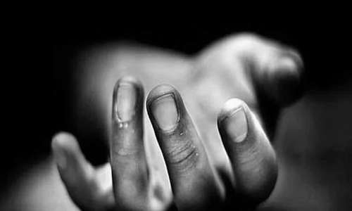 15-year-old commits suicide after parents lecture her about studies