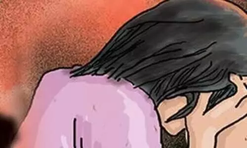 അന്തേവാസികളായ പെൺകുട്ടികളെ ലൈംഗികമായി പീഡിപ്പിച്ച ആശ്രമം ഡയറക്ടർ അറസ്റ്റിൽ