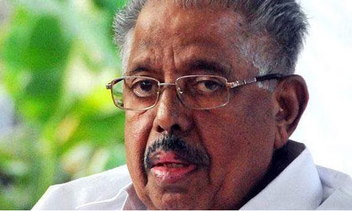 നിയമസഭാംഗമല്ലാതെ എൽ.ഡി.എഫ് മന്ത്രിയായ ആര്യാടൻ