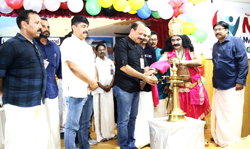 കെ.ഡി.എൻ.എ നമ്മുടെ കോഴിക്കോട് ഓണാഘോഷം കെ.ഡി.എൻ.എ നമ്മുടെ കോഴിക്കോട് ഓണാഘോഷം