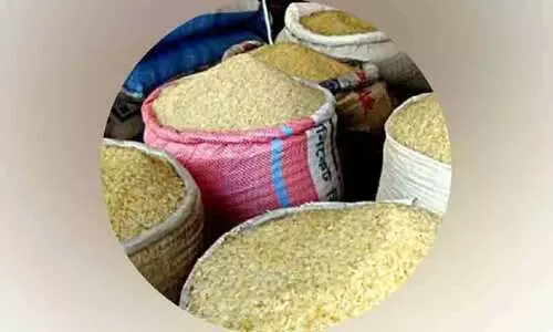 അരി വിലയിൽ അടുക്കള പൊള്ളുന്നു