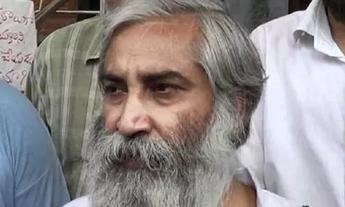 ബിൽകീസ് ബാനു ഐക്യദാർഢ്യറാലിക്ക് മുമ്പ് സന്ദീപ് പാണ്ഡെ കസ്റ്റഡിയിൽ