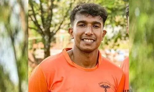 ഫുട്ബാൾ കളിക്കിടെ മലയാളി വിദ്യാർഥി കോയമ്പത്തൂരിൽ മരിച്ചു ഫുട്ബാൾ കളിക്കിടെ മലയാളി വിദ്യാർഥി കോയമ്പത്തൂരിൽ മരിച്ചു