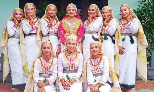 സി.​ബി.​എ​സ്.​ഇ ജി​ല്ല ക​ലോ​ത്സ​വം;  ഒ​ന്നാം​ദി​നം സെ​ന്‍റ് ​ഡൊ​മി​നി​ക്