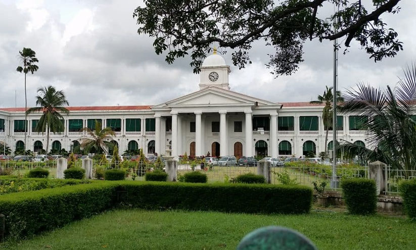 സെക്രട്ടേറിയറ്റ് അസോസിയേഷൻ മുഖ്യമന്ത്രിക്ക് നിവേദനം നൽകി സെക്രട്ടേറിയറ്റ് അസോസിയേഷൻ മുഖ്യമന്ത്രിക്ക് നിവേദനം നൽകി