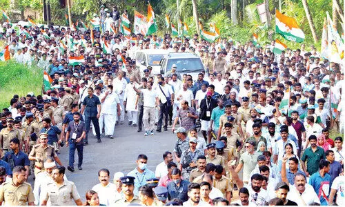 ഹൃദയം തൊട്ടുണർത്തി രാഹുൽ ഗാന്ധി മലപ്പുറം ജി​ല്ല​യി​ൽ