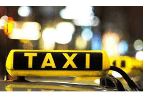 വിമാനത്താവളത്തിൽ അനധികൃത ടാക്‌സി സർവിസ്; നിയമം കർശനമാക്കി