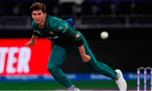 പരിക്കേറ്റിട്ടും പാകിസ്താൻ തിരിഞ്ഞുനോക്കാത്ത സൂപ്പർ താരം; തിരിച്ചുവരവറിയിച്ച് വിഡിയോ