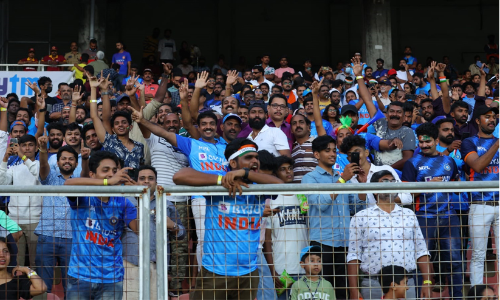 ഇന്ത്യക്ക് ​ടോസ്; ബൗളിങ് തെരഞ്ഞെടുത്തു