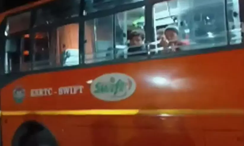 സ്വിഫ്റ്റ് ബസ്സിടിച്ച് കാൽനടയാത്രക്കാരന് ഗുരുതര പരിക്ക്