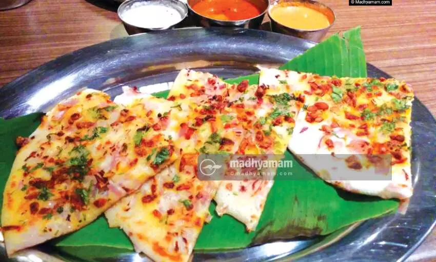 ബാച്ചിലേഴ്സ്​ ബ്രോസിന് ഓംലെറ്റ് ഊത്തപ്പം