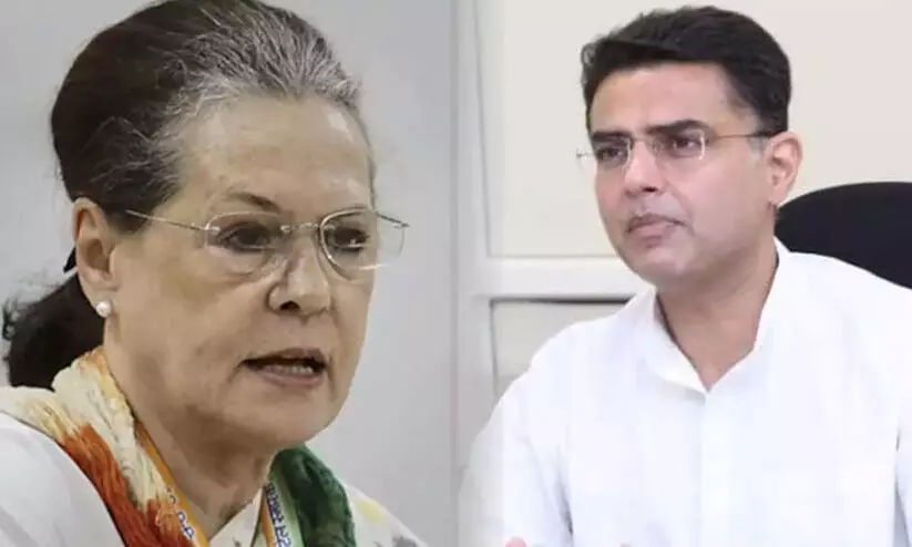 അനുനയിപ്പിച്ച് സോണിയ; അമർഷം അടക്കി സചിൻ