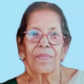 പ​ങ്ക​ജാ​ക്ഷി