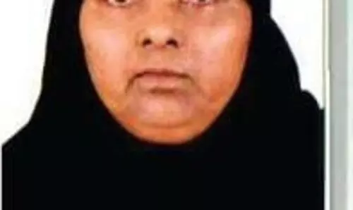 ഉം​റ​ക്കെ​ത്തി​യ  പാ​ല​ക്കാ​ട് സ്വ​ദേ​ശി​നി മ​രി​ച്ചു