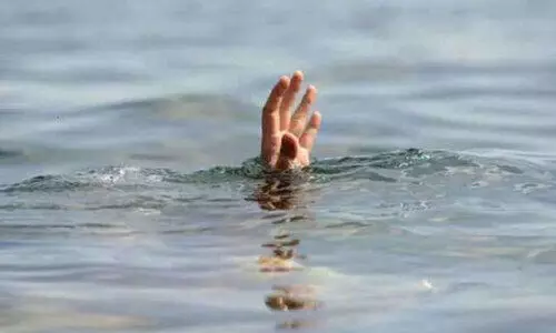 പുഴയിൽ കുളിക്കാനിറങ്ങിയ രണ്ടുപേരെ കാണാതായി