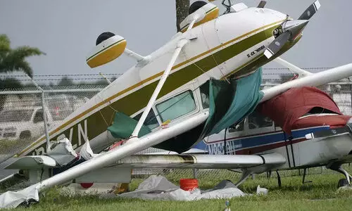 ചുഴലിക്കാറ്റ്; ഫ്ലോറിഡയിലെ 24 ലക്ഷം വീട് ഇരുട്ടിൽ
