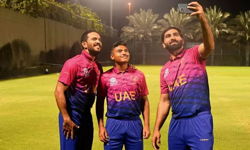 ലോ​ക​ക​പ്പ്​: പു​തി​യ ജ​ഴ്​​സി​യി​ൽ യു.​എ.​ഇ ക്രി​ക്ക​റ്റ്​ ടീം