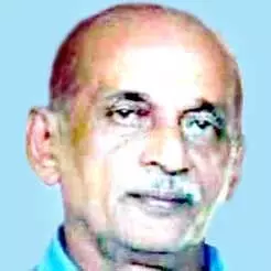 ച​ന്ദ്ര​ൻ