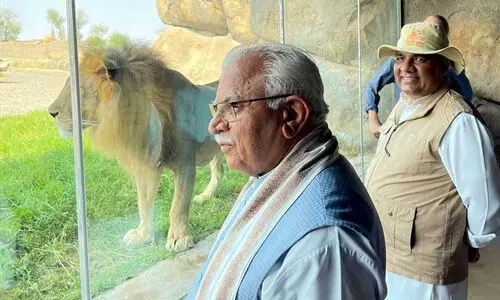 ഹ​രി​യാ​ന മു​ഖ്യ​മ​ന്ത്രി​യും കേ​ന്ദ്ര​മ​ന്ത്രി​യും ഷാ​ർ​ജ സ​ഫാ​രി സ​ന്ദ​ർ​ശി​ച്ചു