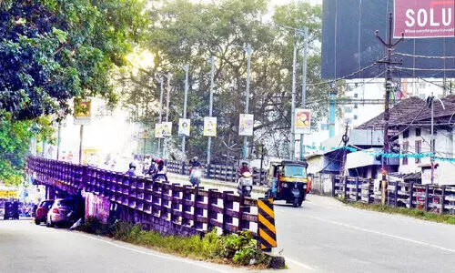 കോഴിക്കോട്ടെ ആദ്യ മേൽപാലം നന്നാക്കാൻ ഭരണാനുമതി