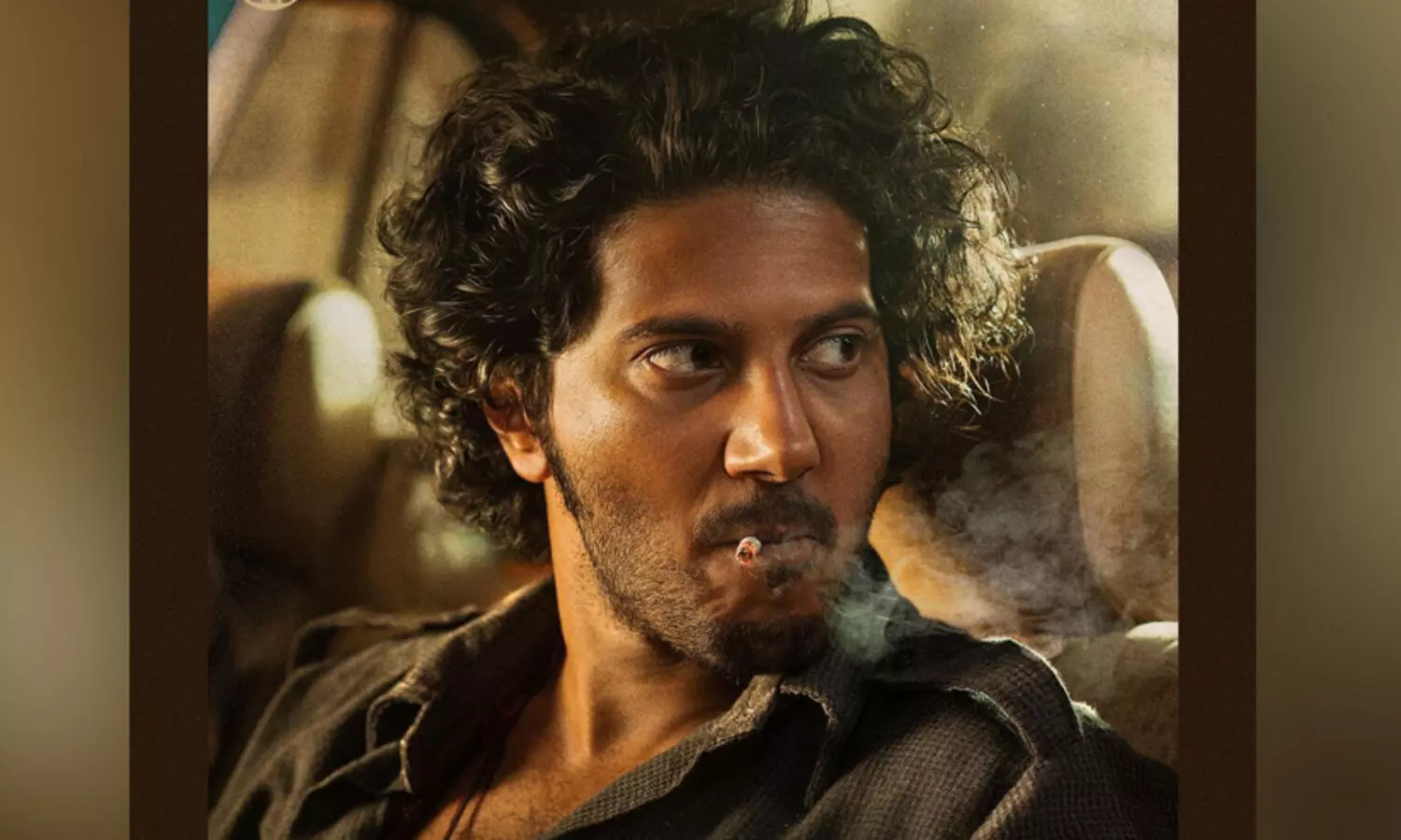 കിങ് ഓഫ് കൊത്തയായി ദുൽഖർ; മാസ് ഫസ്റ്റ് ലുക് പോസ്റ്റർ പുറത്ത്