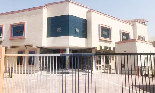 അ​ജ്​​മാ​നി​ലെ സ്കൂ​ള്‍ ത​ട്ടി​പ്പ്​; പു​തി​യ അ​ഡ്​​മി​ഷ​ന്​ നെ​ട്ടോ​ട്ടം