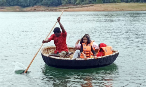 പരപ്പാർ തടാകത്തിൽ ഇനി കുട്ടികൾക്കും കുട്ടസവാരി പരപ്പാർ തടാകത്തിൽ ഇനി കുട്ടികൾക്കും കുട്ടസവാരി