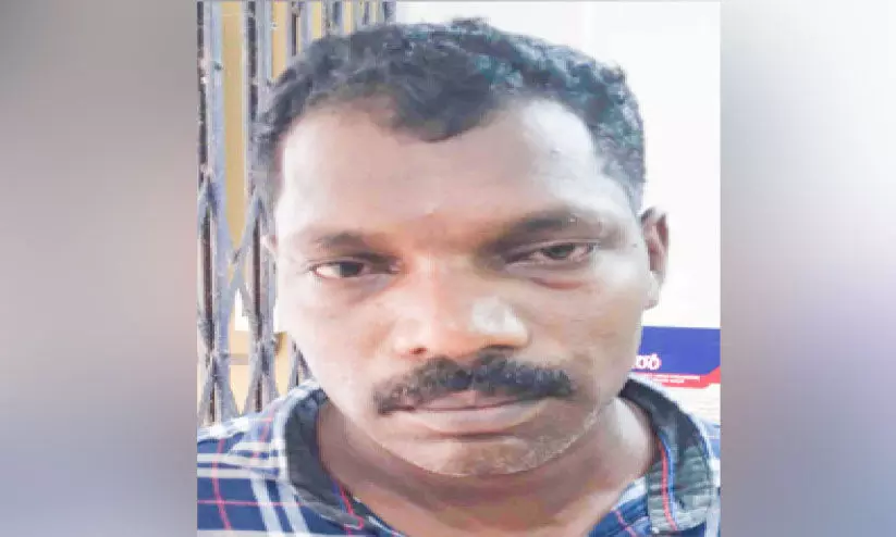 വിദ്യാർഥിനിയെ പീഡിപ്പിച്ച യുവാവ് അറസ്റ്റിൽ വിദ്യാർഥിനിയെ പീഡിപ്പിച്ച യുവാവ് അറസ്റ്റിൽ