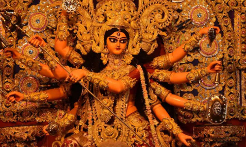 നവരാത്രിയെക്കുറിച്ച് പരാമർശം: ഗെസ്റ്റ് ലെക്ചററെ പുറത്താക്കി വാരാണസി വാഴ്സിറ്റി