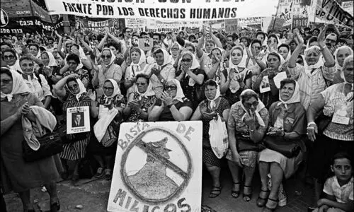 പട്ടാളബൂട്ടിനടിയിലെ ലോകകപ്പ് പട്ടാളബൂട്ടിനടിയിലെ ലോകകപ്പ്