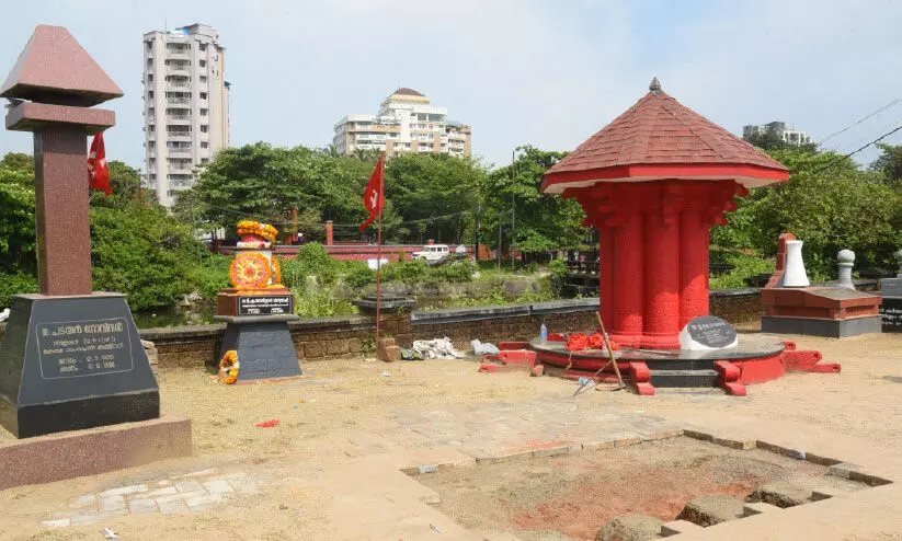 pyre is prepared in Payyambalam