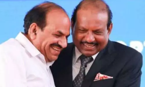 കൊച്ചിയിൽ ലുലു മാൾ നിർമിക്കാൻ പ്രചോദനം നൽകിയത് കോടിയേരി -യൂസഫലി