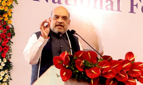 പഹാഡികളെ പട്ടികവർഗമായി പ്രഖ്യാപിക്കാൻ അമിത് ഷാ കശ്മീരിൽ; വ്യാപക പ്രതിഷേധം