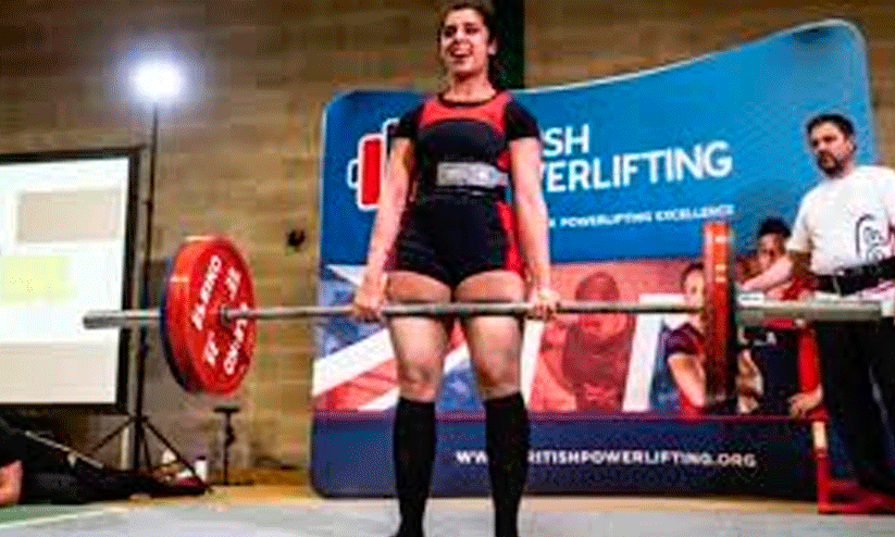 ഒരു മിനിറ്റിൽ 42 ഭാരോദ്വഹനം; ഗിന്നസ് റെക്കോഡിട്ട് കരൺജീത് കൗർ ഒരു മിനിറ്റിൽ 42 ഭാരോദ്വഹനം; ഗിന്നസ് റെക്കോഡിട്ട് കരൺജീത് കൗർ