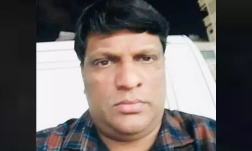 അവധി കഴിഞ്ഞ് മടങ്ങാനിരിക്കെ പ്രവാസി നാട്ടിൽ മരിച്ചു അവധി കഴിഞ്ഞ് മടങ്ങാനിരിക്കെ പ്രവാസി നാട്ടിൽ മരിച്ചു