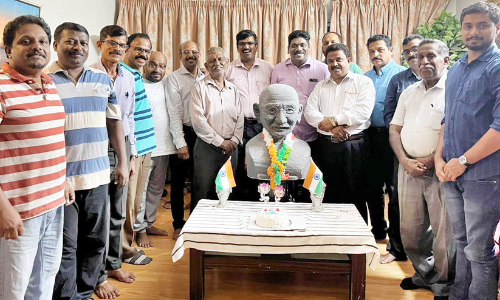 ഗാ​ന്ധി​ജ​യ​ന്തി ദി​നം ആ​ഘോ​ഷി​ച്ചു