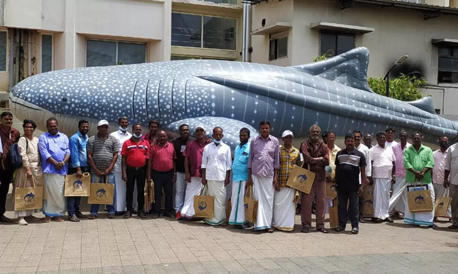 തിമിംഗല സ്രാവിന്റെ സംരക്ഷണത്തിനായുള്ള പദ്ധതി തുടങ്ങി
