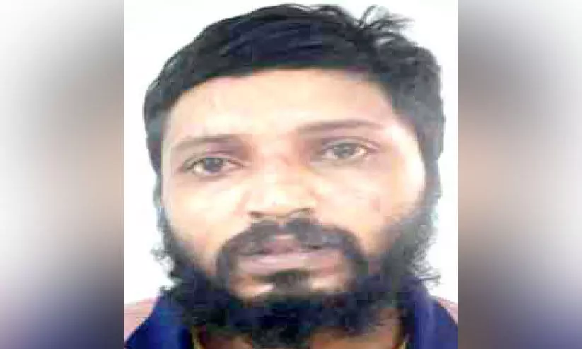 യുവതിയെ കുത്തിപ്പരിക്കേൽപിച്ച കേസിൽ യുവാവ് അറസ്റ്റിൽ യുവതിയെ കുത്തിപ്പരിക്കേൽപിച്ച കേസിൽ യുവാവ് അറസ്റ്റിൽ