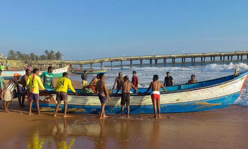നഷ്ടമായ തീരം തിരികെവരുന്നു ആശ്വാസത്തിൽ മത്സ്യത്തൊഴിലാളികൾ