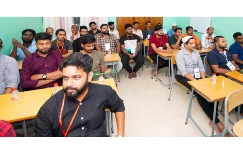 നബിദിനാഘോഷ ഓർമകളിലേക്ക് വാതിൽ തുറന്ന് കഫേ പള്‍സ്