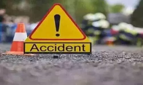 സ്കൂൾ വാഹനം മറിഞ്ഞ് രണ്ട് വിദ്യാർഥികൾ മരിച്ചു