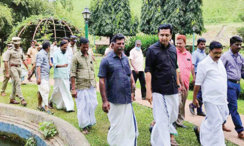 നെല്ലിയാമ്പതിയിൽ കാരവൻ ടൂറിസം ആരംഭിക്കും -മന്ത്രി മുഹമ്മദ് റിയാസ്