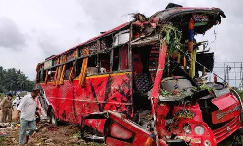 വടക്കാഞ്ചേരി അപകടം: മരണമടഞ്ഞ കെ.എസ്.ആർ.ടി.സി യാത്രക്കാർക്ക് 10 ലക്ഷം വേ​ഗത്തിൽ ലഭ്യമാക്കും