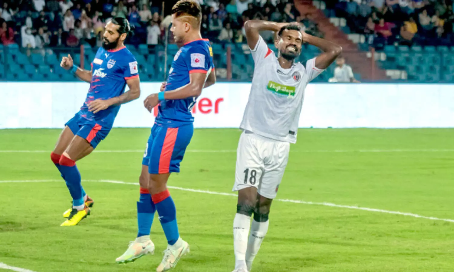 ബംഗളൂരുവിന് വിജയത്തുടക്കം