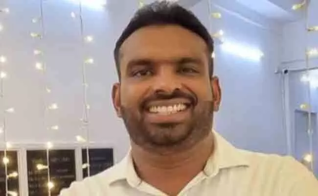 പാതാളം പാലത്തിൽനിന്ന് പ്രവാസി യുവാവ് പുഴയിൽ ചാടി പാതാളം പാലത്തിൽനിന്ന് പ്രവാസി യുവാവ് പുഴയിൽ ചാടി