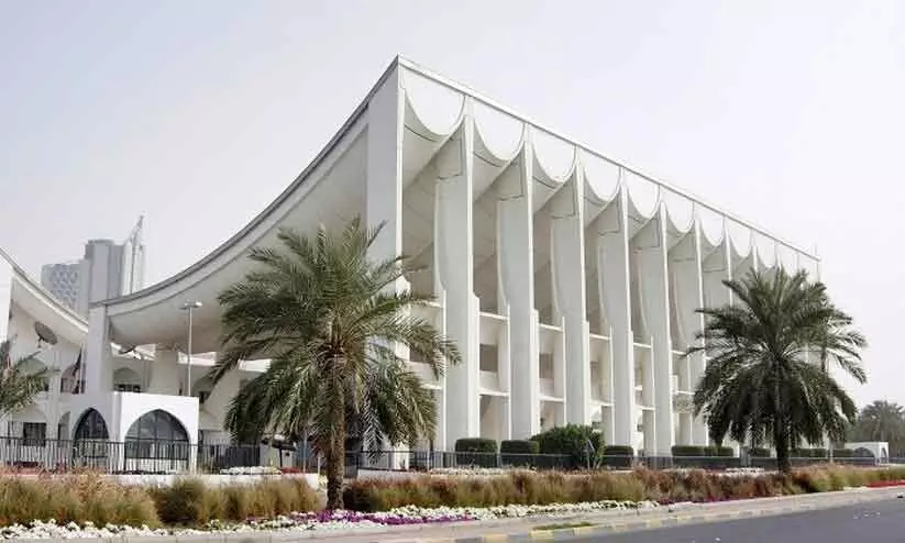 വാർഷിക അവധി കൈമാറ്റ നിയമത്തിൽ ഭേദഗതി