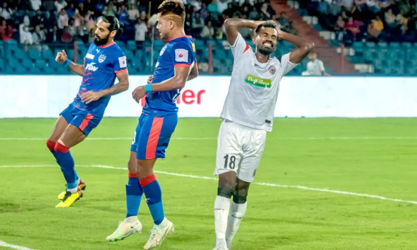 ബംഗളൂരുവിന് വിജയത്തുടക്കം ബംഗളൂരുവിന് വിജയത്തുടക്കം