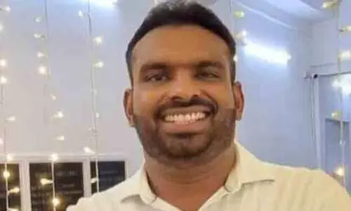 പാതാളം പാലത്തിൽനിന്ന് പ്രവാസി യുവാവ് പുഴയിൽ ചാടി